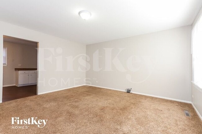 Foto del edificio - 760 Larkdale Row