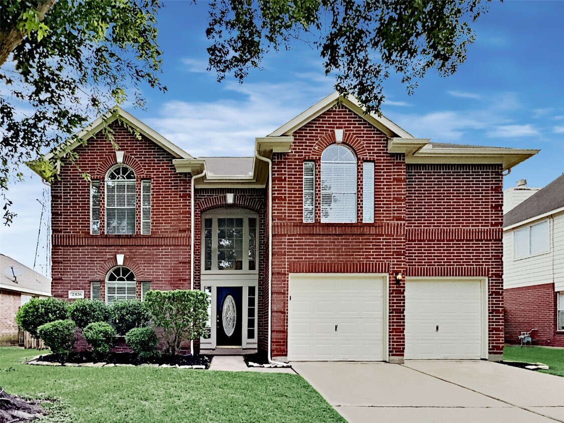 Foto principal - 23126 N Waterlake Dr