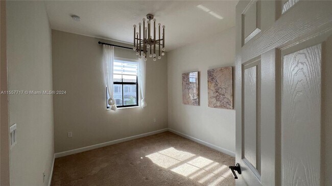 Foto del edificio - 12723 SW 230th Ter
