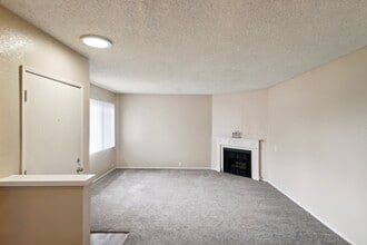 Building Photo - Crown Point Apartments