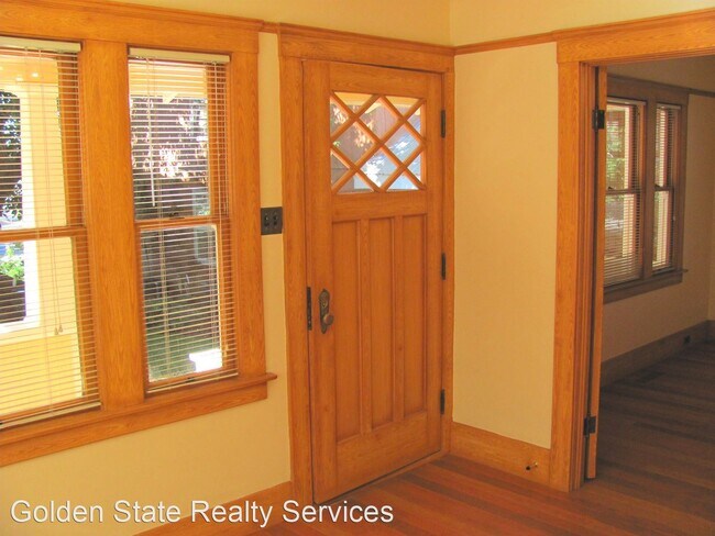 Building Photo - 2 br, 1 bath House - 108 Richardson St