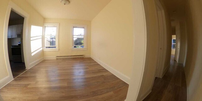 Dining room - 6 Heckman St