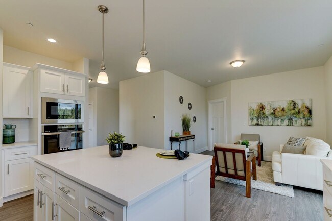 Building Photo - Brand New 4-Bedroom Home Easy Commute to J...