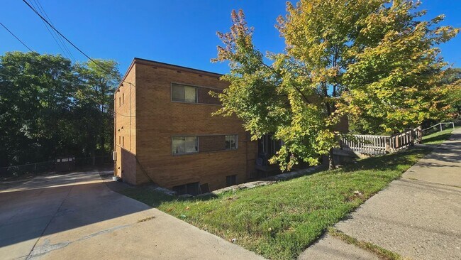 Foto del edificio - Parker Woods Flats