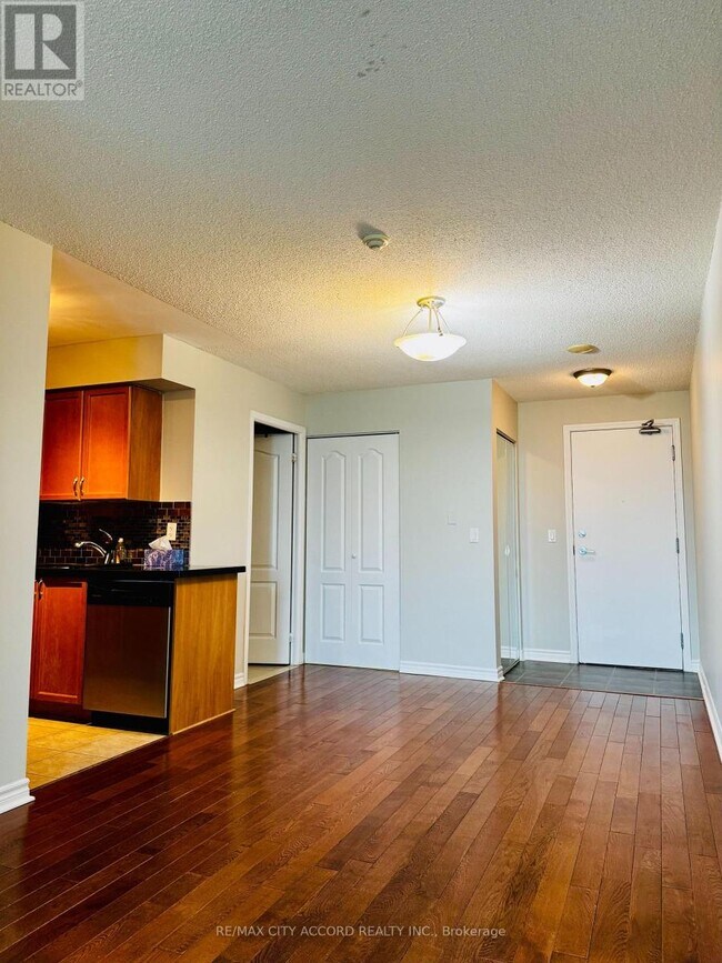 Building Photo - 17-1817 Barberry Pl