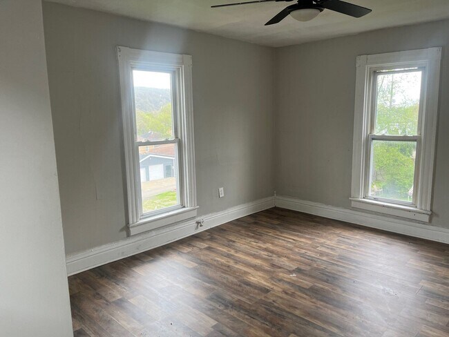 Foto del edificio - 2222-2224 7th Ave