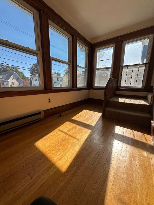 Foto principal - 229-231 Independence Ave