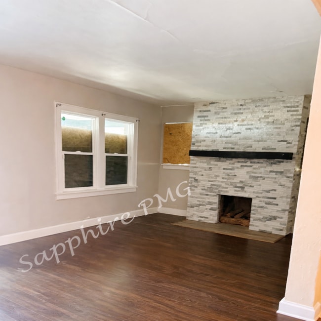 Foto del edificio - 5400 Olive St