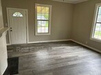 Primary Photo - 314 W Cherry St