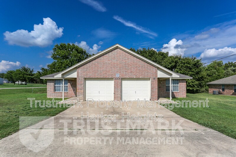 Primary Photo - 2201 A Indian Trail