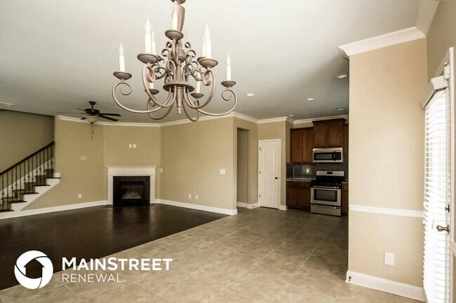 Building Photo - 4893 Longview Run