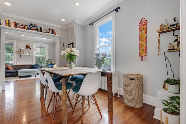 Foto del edificio - 3010 26th St NE