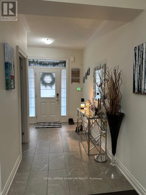 Building Photo - 1317 Raspberry Ter