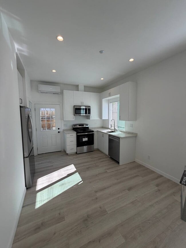 Foto del edificio - 5901 Texhoma Ave