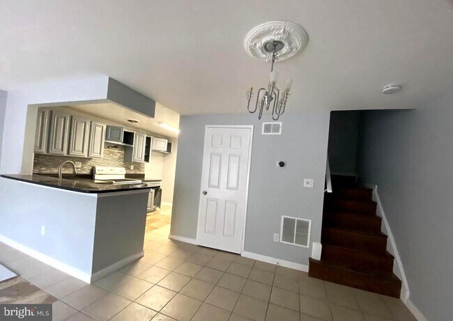 Foto del edificio - 8829 Welbeck Way