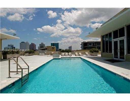 Foto del edificio - 425 N Andrews Ave