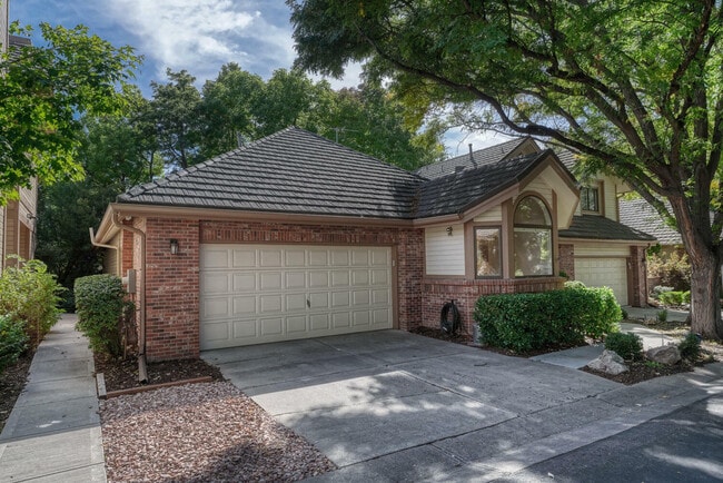 Foto del edificio - 4565 E Mexico Ave