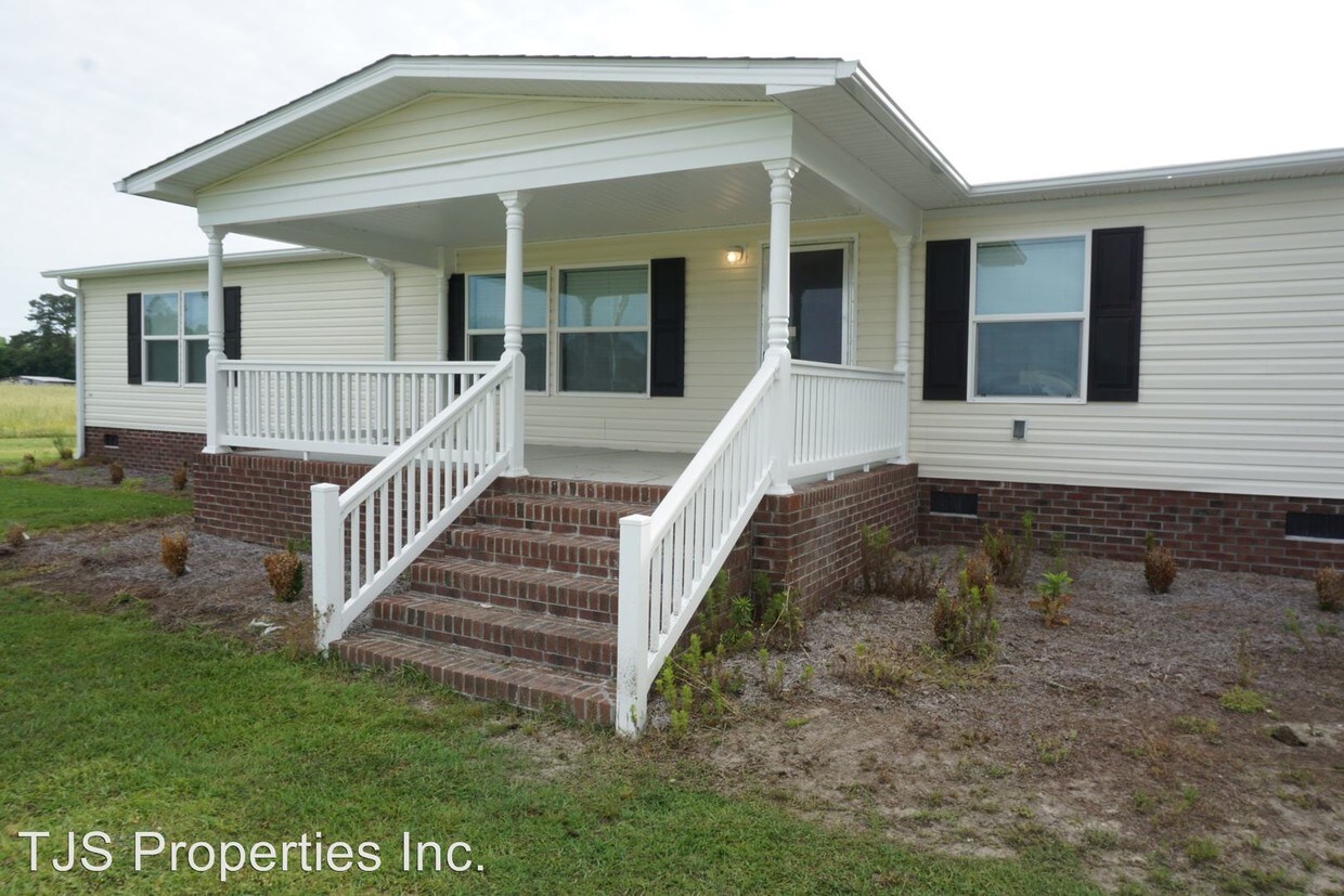 Foto principal - 3 br, 2 bath House - 890 NC Hwy 43