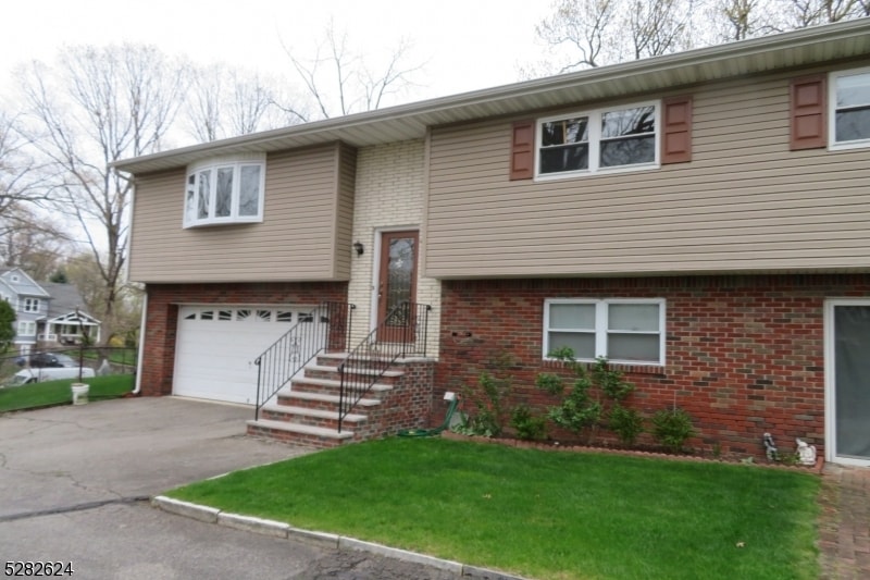 25 Storms Ave, Wanaque, NJ 07420 House Rental in Wanaque, NJ