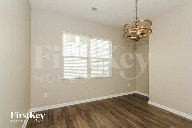 Foto del edificio - 3611 Cerelia Ln