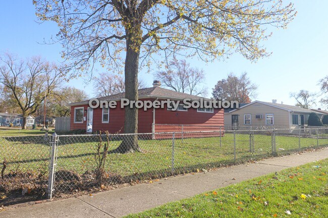 Foto del edificio - 3206 Kenwood St
