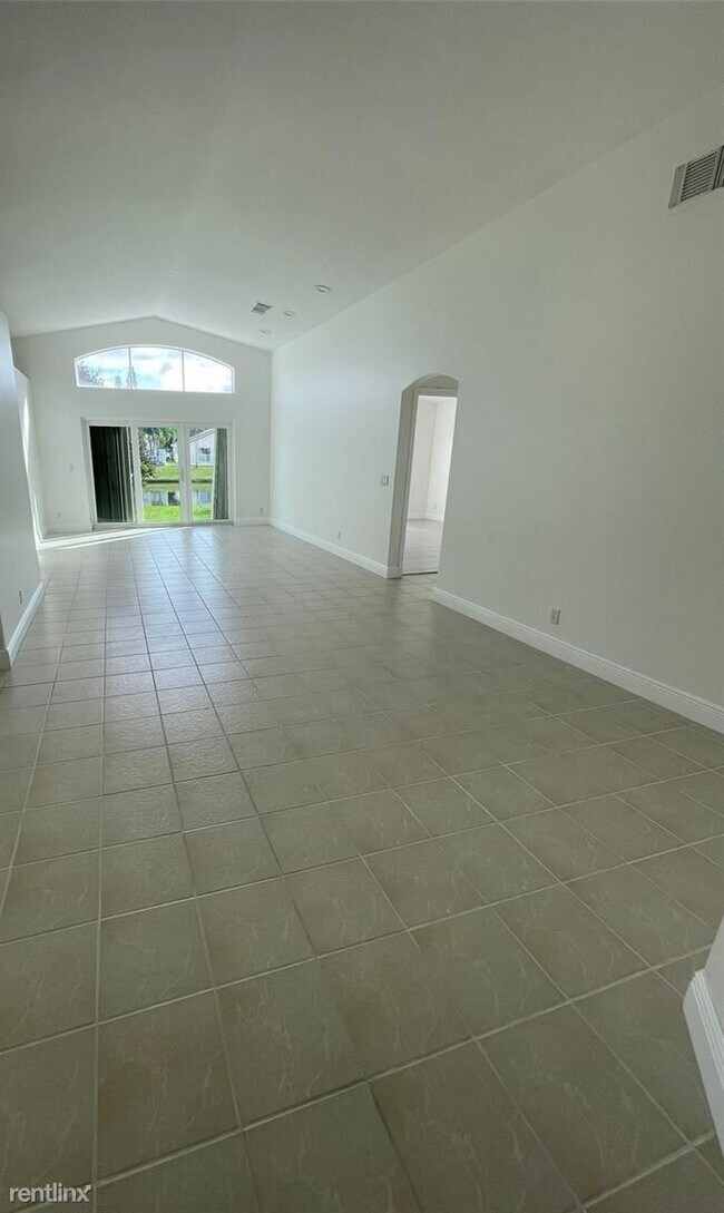 Foto del edificio - 3 br, 2 bath House - 1425 Garfield Street