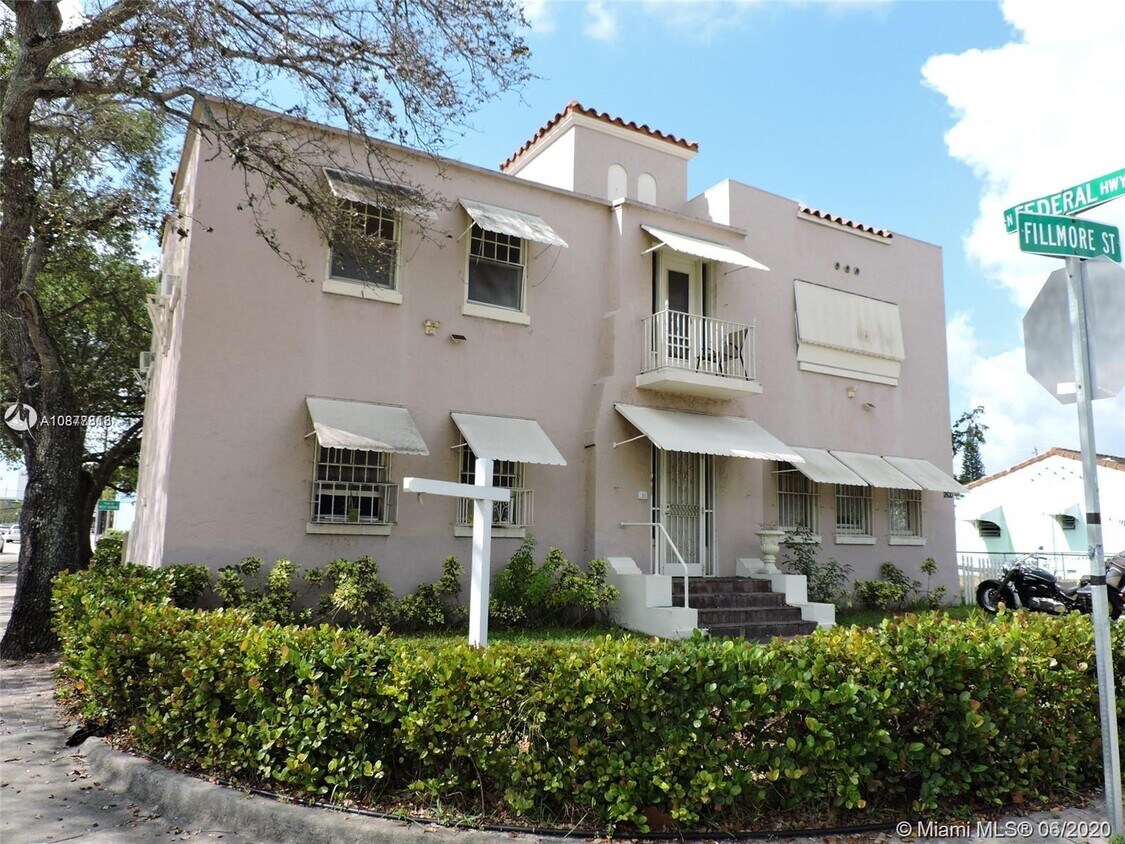 1800 Fillmore St Hollywood, FL 33020 Alquileres en Hollywood, FL