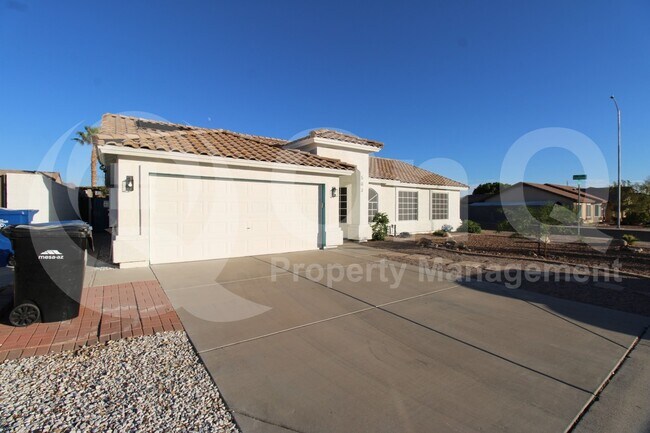 Foto del edificio - 503 N St Claire