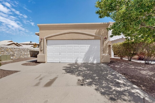 Building Photo - 11583 St Martin Way