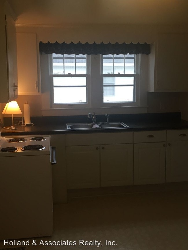Building Photo - 1 br, 1 bath House - 624 Prospect Street