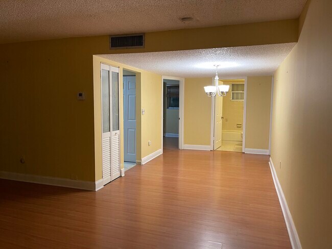 Dinning room - 1236 Alton Rd