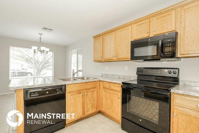 Foto del edificio - 2612 E Paradise Ln