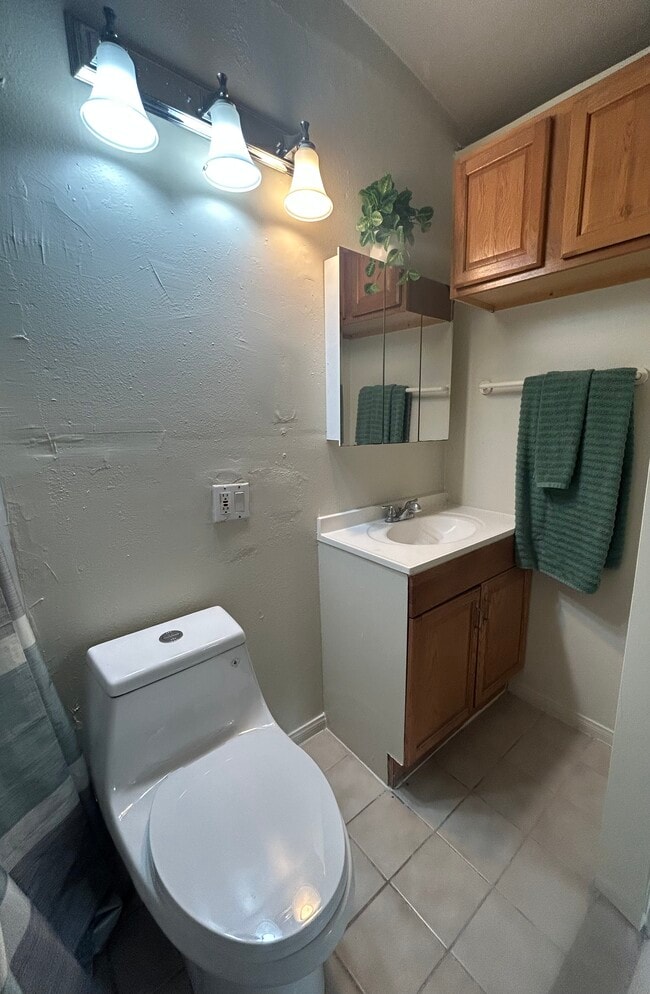Foto del edificio - 924 E 15th St