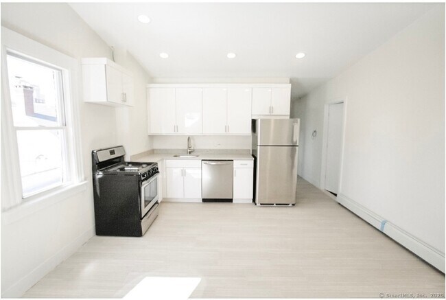 Foto del edificio - 235 Wooster St