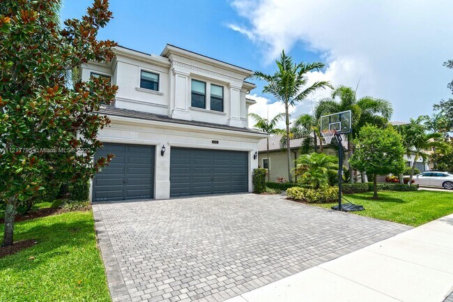 Building Photo - 9541 Eden Roc Ct