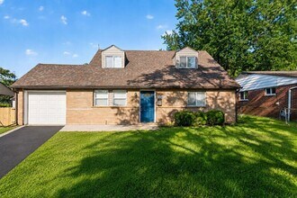 Building Photo - 1565 Vilardo Ln