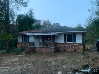 Building Photo - 7221 Clifford Dr