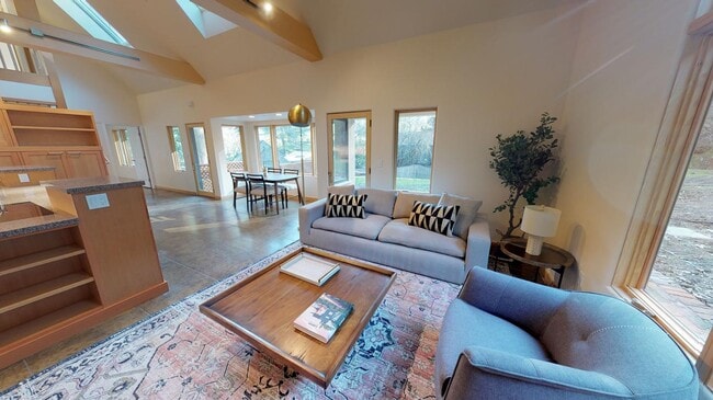 Photo - 6540 Valley View Rd House