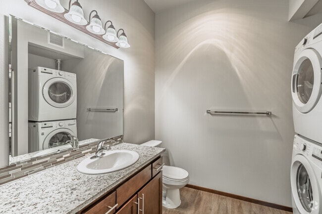 Studio - 556SF - Bathroom - Emory Lofts