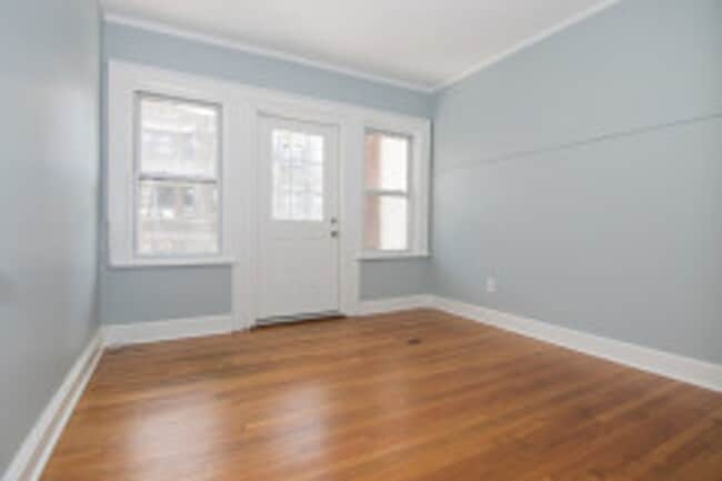 Building Photo - 43 Boulevard Terrace