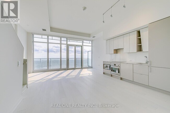 Photo du bâtiment - 3883-3883 Quartz Rd