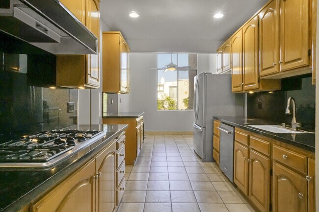 Foto del edificio - 1531 Camden Ave