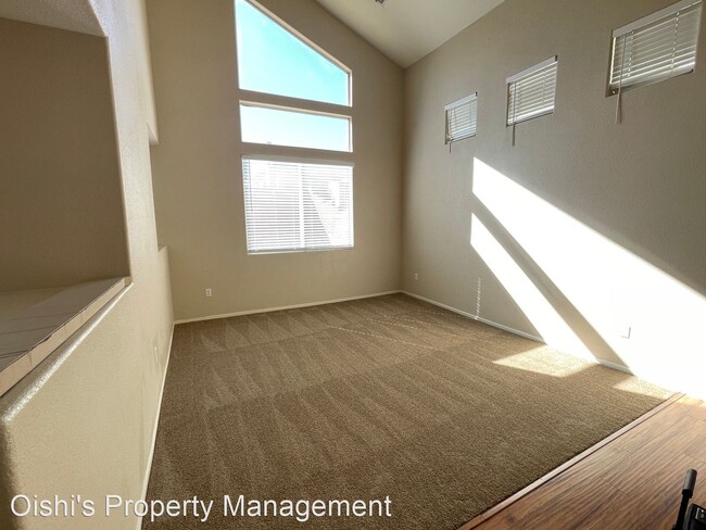 Building Photo - 3 br, 2.5 bath House - 3761 Penedos Dr