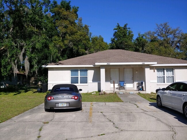 Building Photo - 1163 N Lion Cub Pt