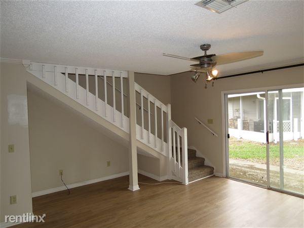 Foto del edificio - 956 Tillery Way