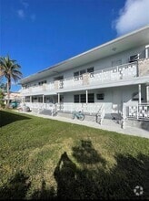 Building Photo - 7600 Dickens Ave