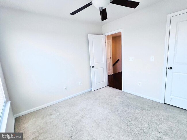 Building Photo - 37 Rapidan Dr