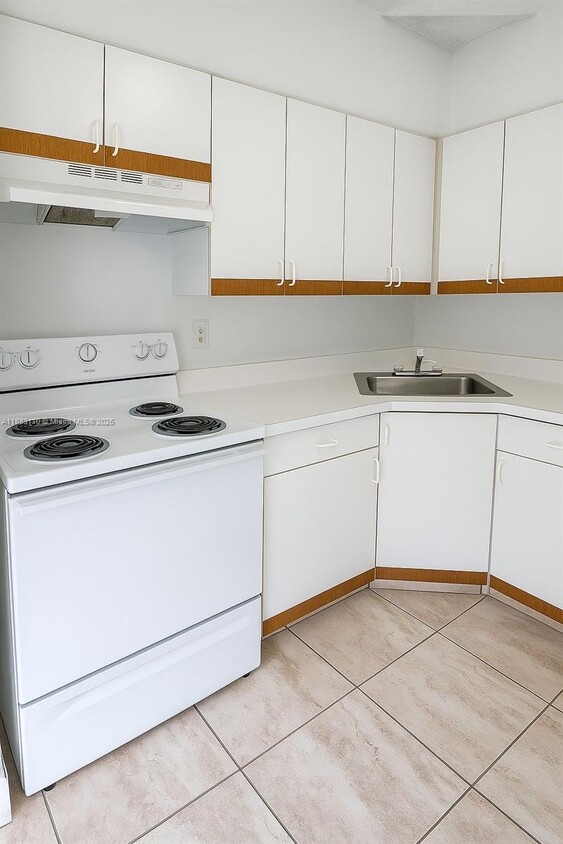 Foto principal - 747 NW 13th Ave