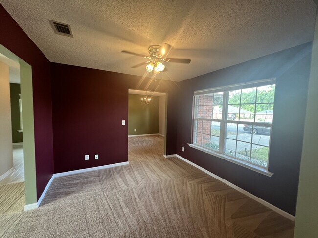 Building Photo - Home for Rent