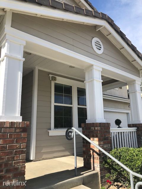Primary Photo - 4 br, 3 bath House - 27590 Cobblestone Ct